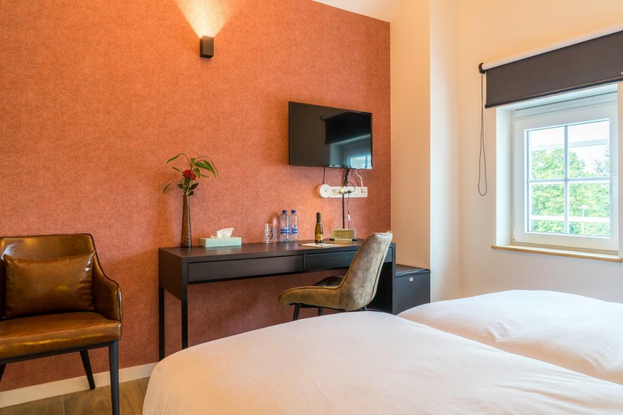 Hotel Huron Mol Ngoại thất bức ảnh