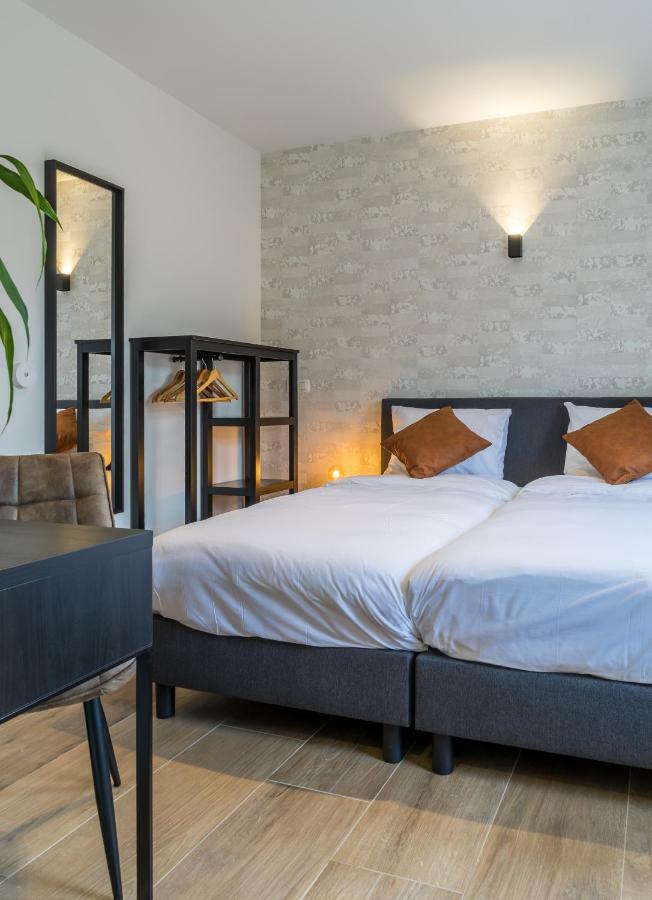 Hotel Huron Mol Ngoại thất bức ảnh