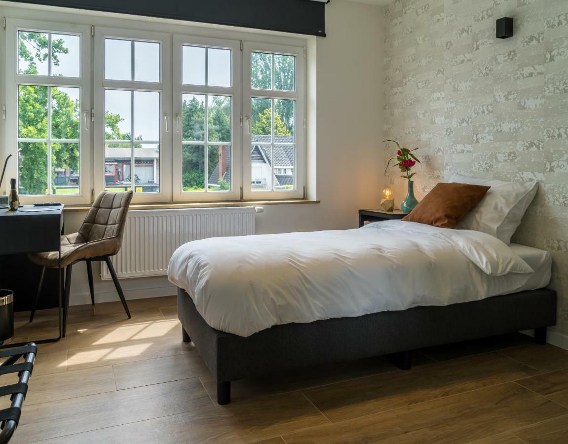 Hotel Huron Mol Ngoại thất bức ảnh