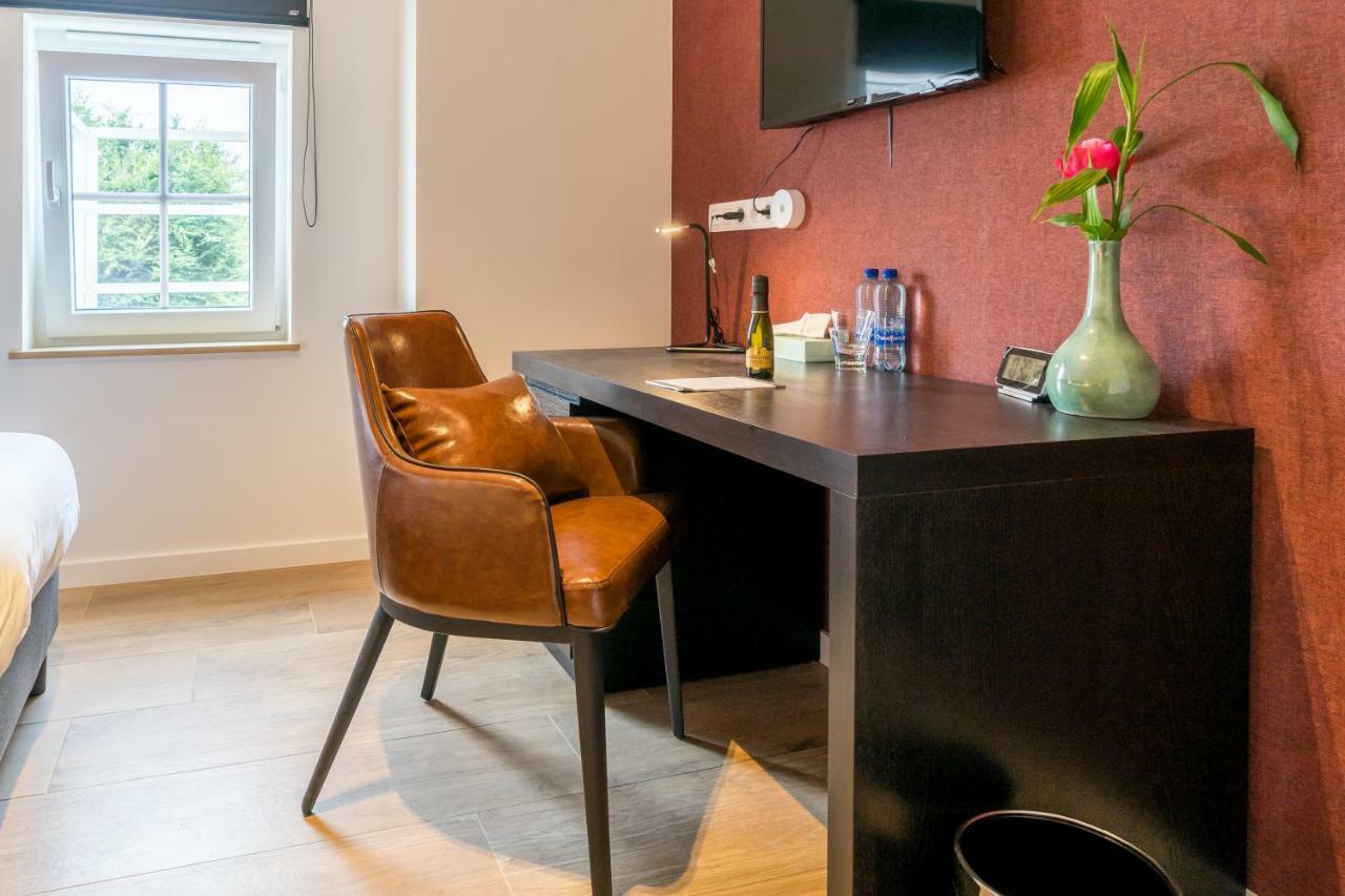 Hotel Huron Mol Ngoại thất bức ảnh