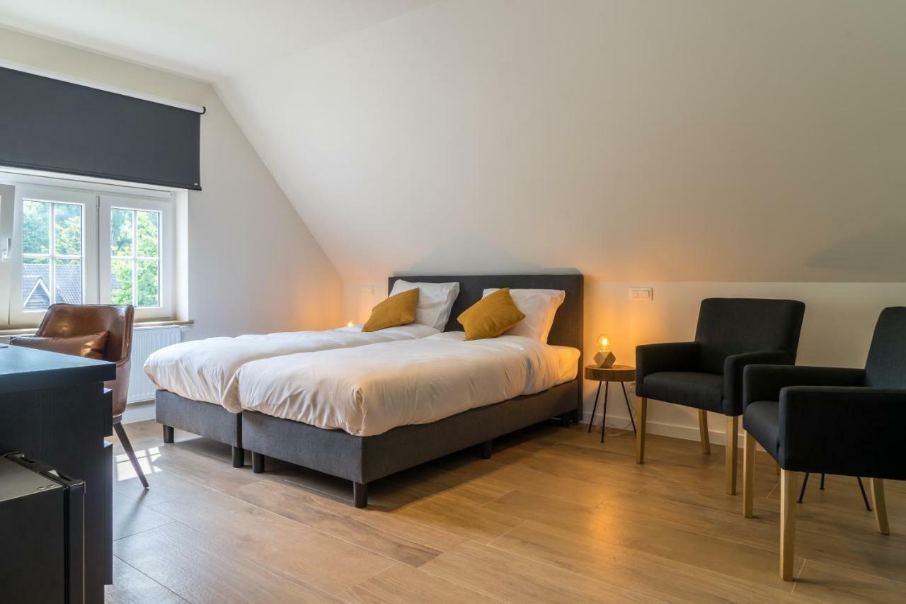 Hotel Huron Mol Ngoại thất bức ảnh